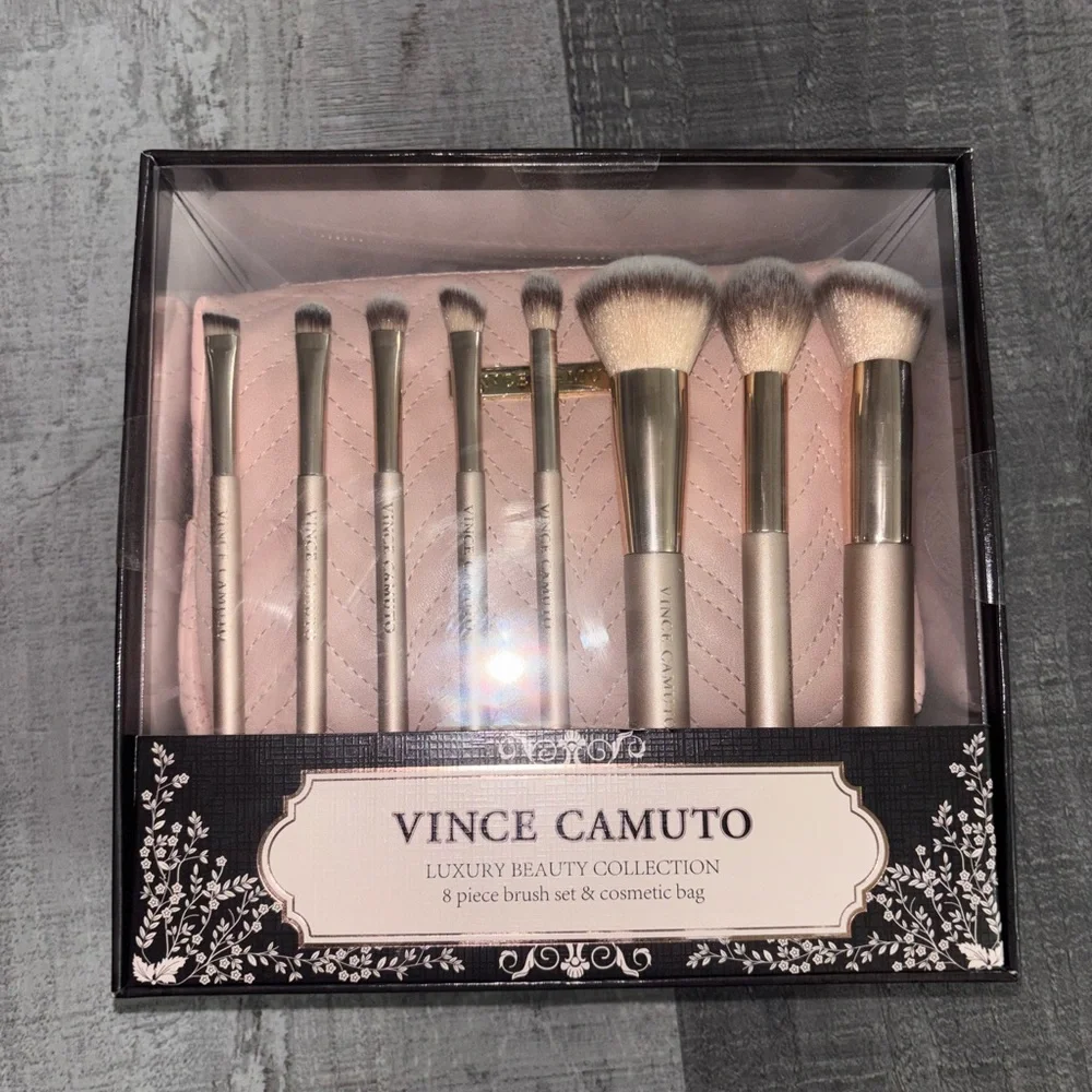 🌟Vince Camuto Luxury Beauty Collection Brush Set
